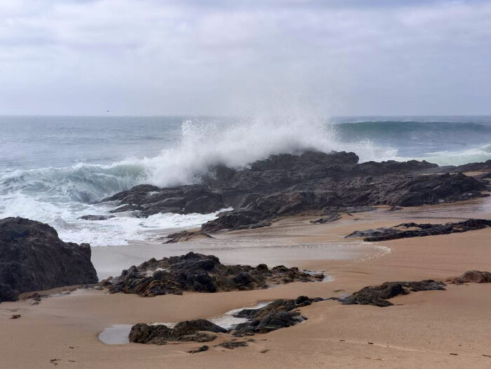 Brandung vor Villa Cha Portugal 1