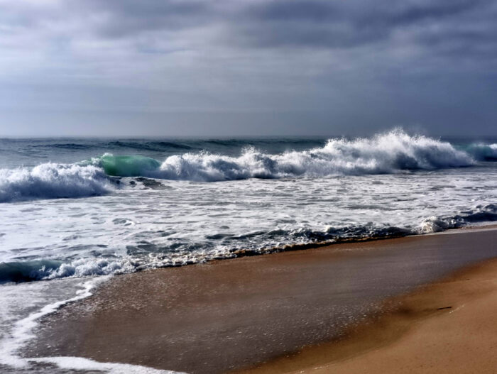 Schöne Brandung vor Villa Cha Portugal 5